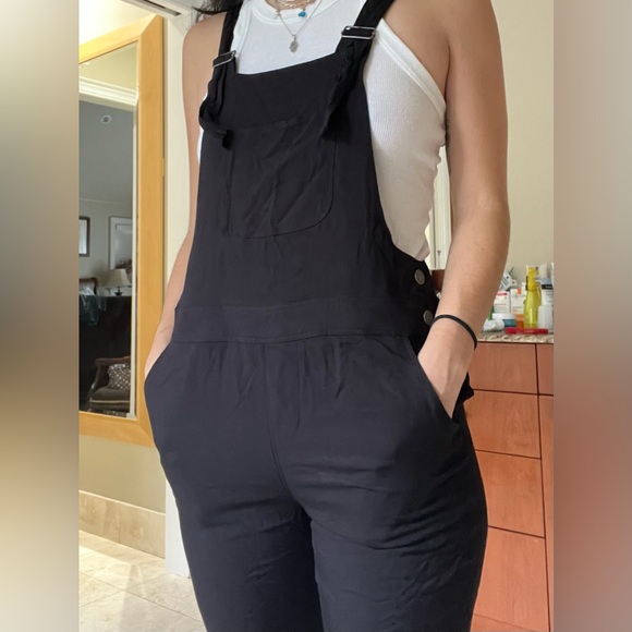 Never Worn Talula Tonga Black Overalls - Picture 2 of 9